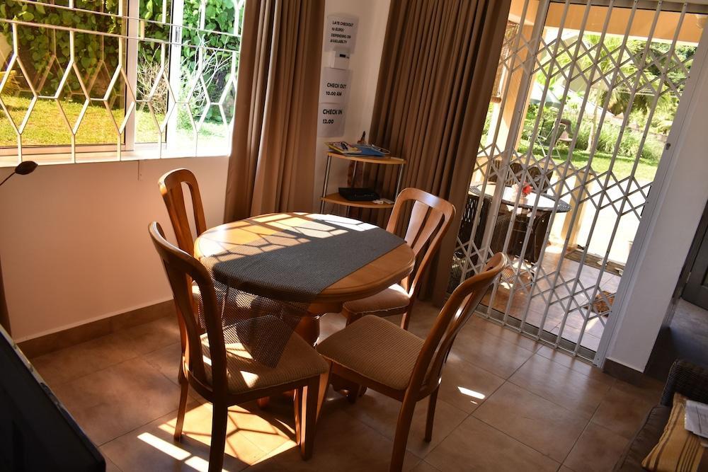 Ferienwohnung Zeph self catering Baie Lazare  Exterior foto