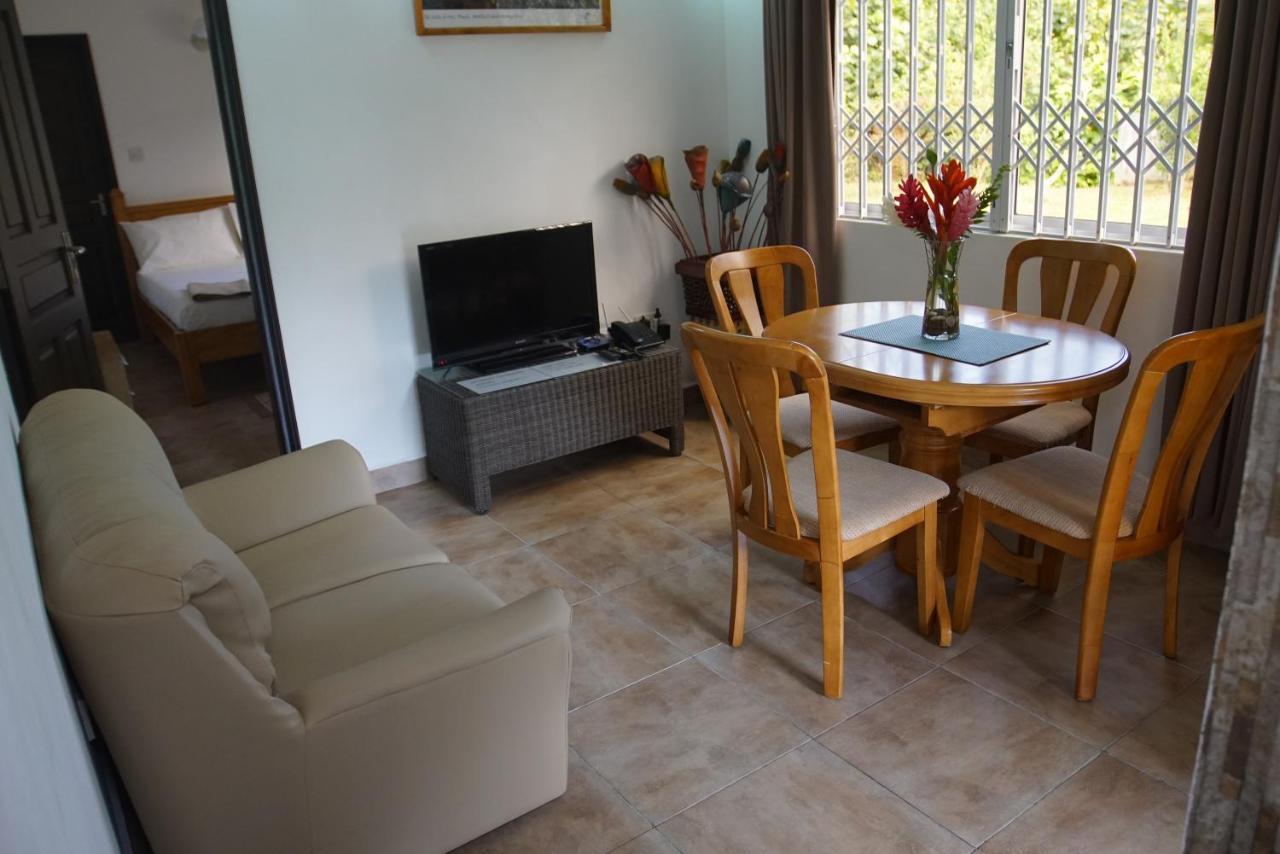 Ferienwohnung Zeph self catering Baie Lazare  Exterior foto